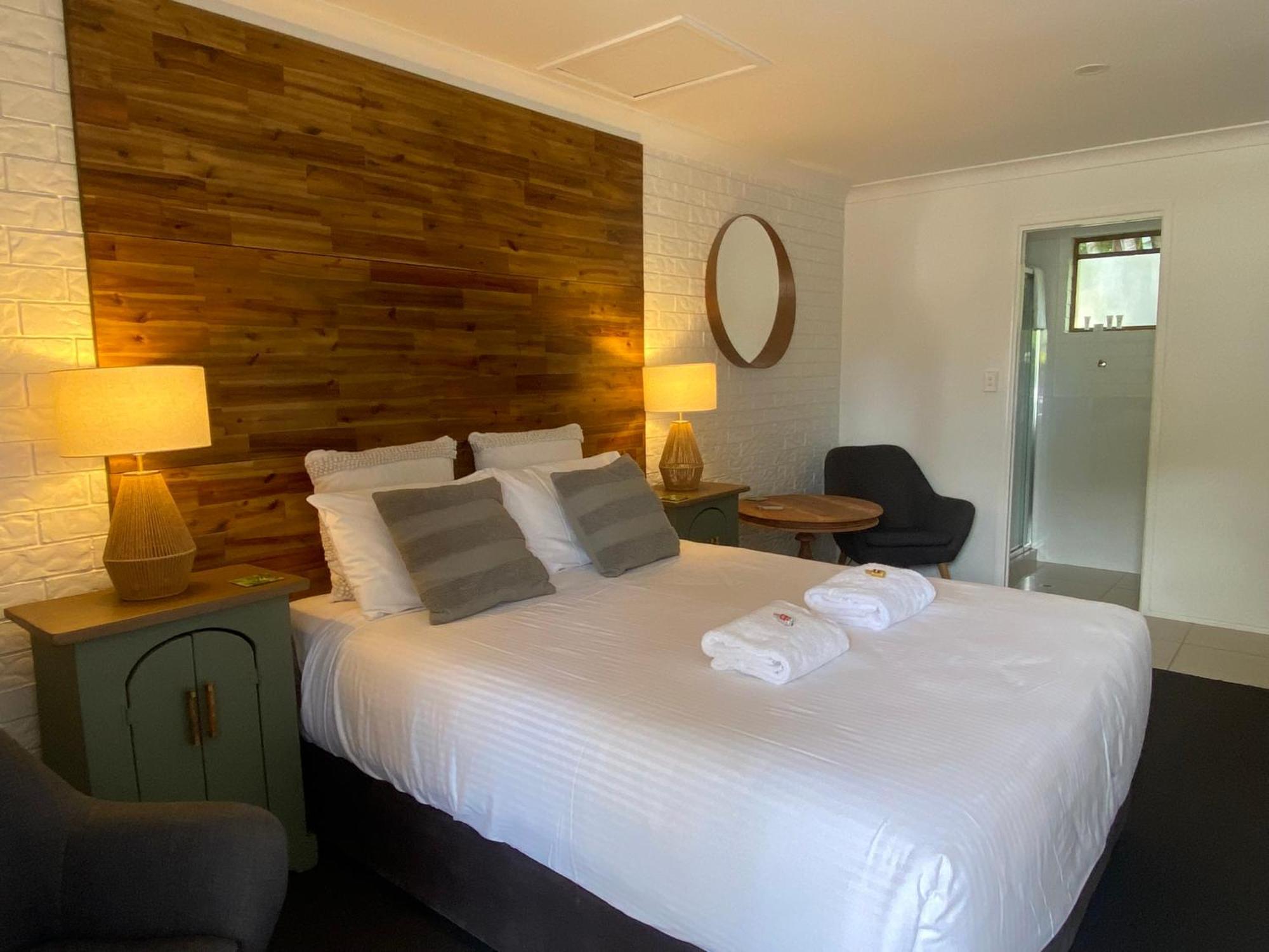 Beachmere Palms Motel Dış mekan fotoğraf